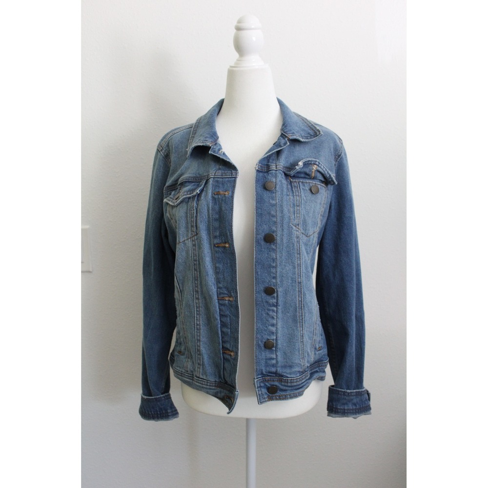Universal Thread Women's Medium Wash Denim Trucker Jacket Blue S Small Stretch